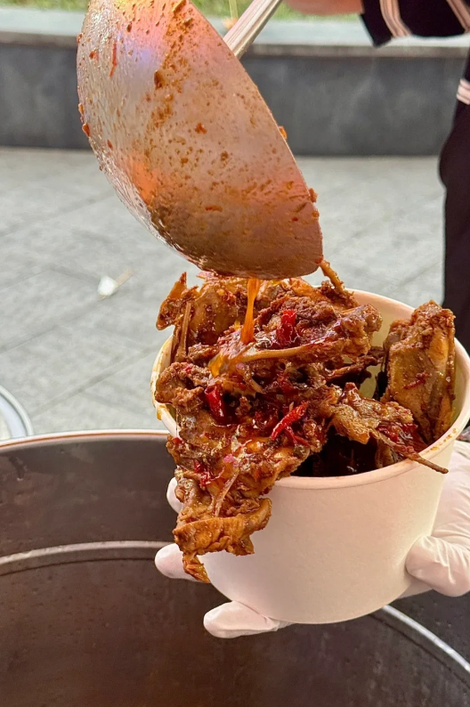 frc-795aaca04373cc97c57809251c8a1212.png 冒泡网赚:投资5000块,做这个利润大到吓人的小生意,不是很体面,但很赚钱!